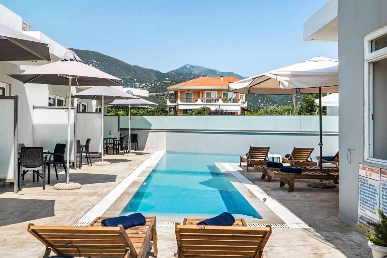 Blue Star Aparthotel 奈德里 外观 照片