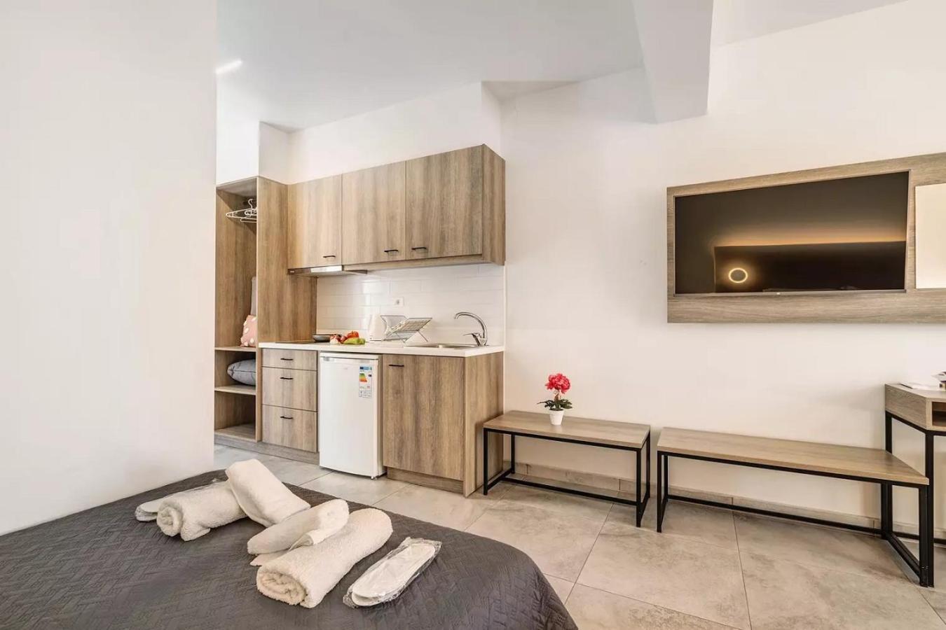 Blue Star Aparthotel 奈德里 外观 照片