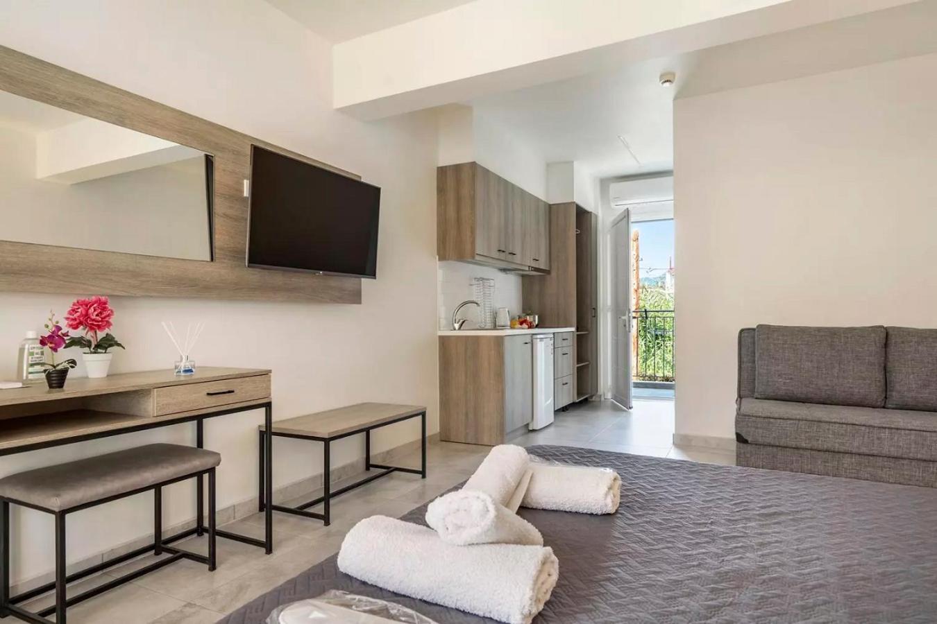 Blue Star Aparthotel 奈德里 外观 照片